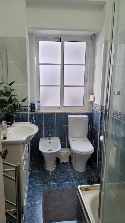 Room I - Atalaia - Bairro Alto — Photos 3